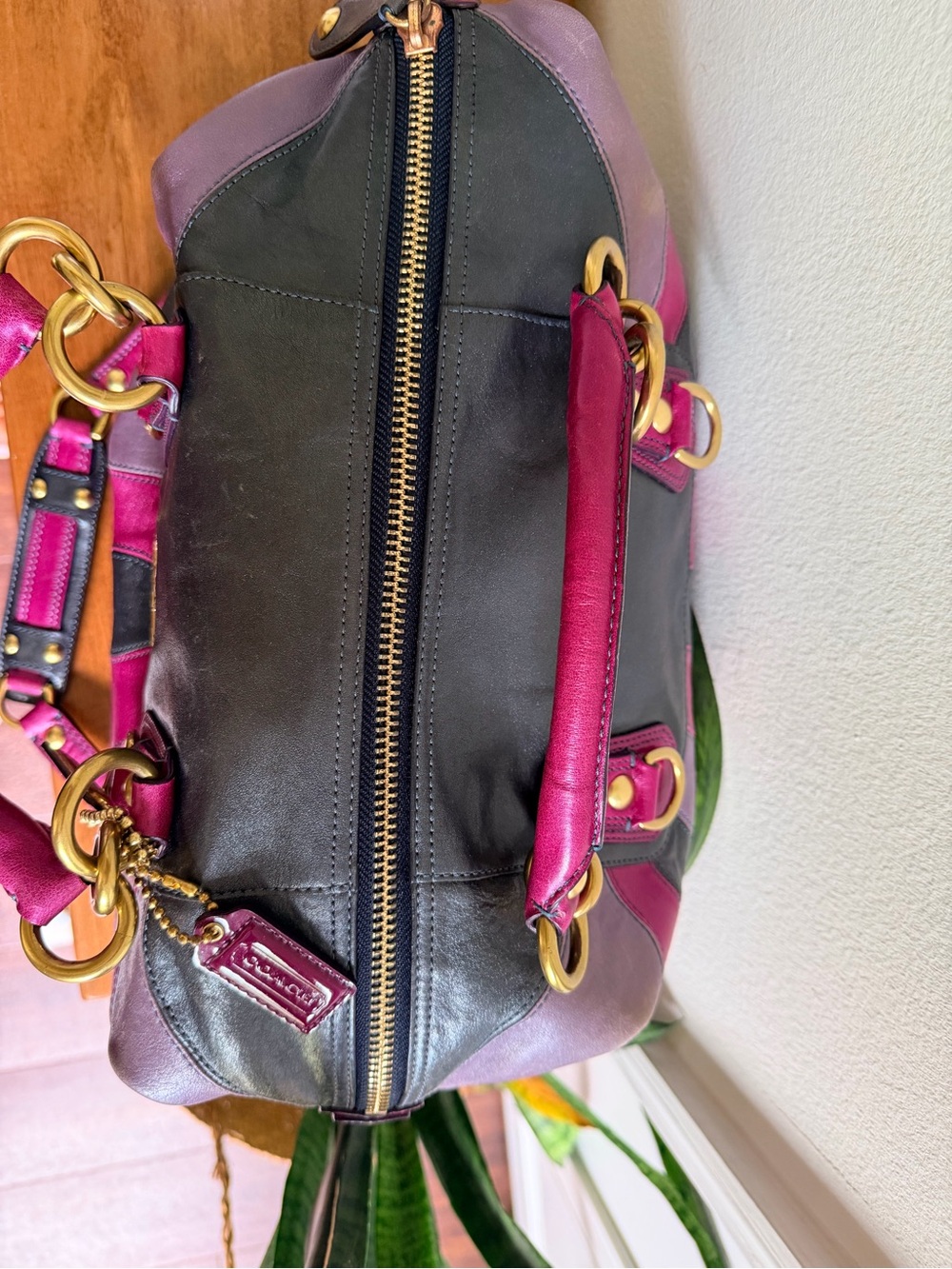 Vintage COACH Madison leather
Ombré purple Sabrina tote bag - Picture 4 of 10